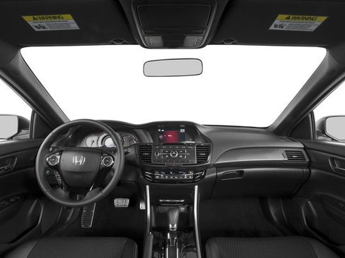 Used 2016 Honda Accord Sport image 10