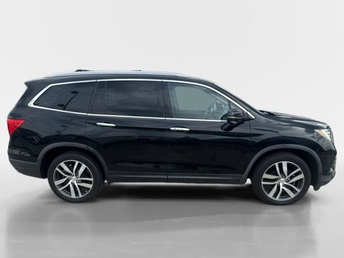 Used 2016 Honda Pilot Touring image 6