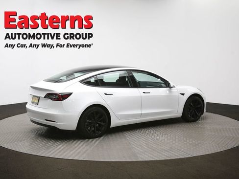 Used 2021 Tesla Model 3 Standard Range Plus image 41