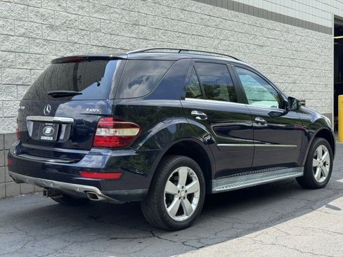 Used 2011 Mercedes-Benz ML 350 4MATIC image 3