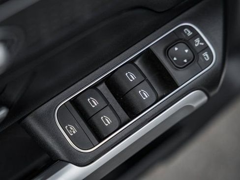 Certified 2024 Mercedes-Benz GLB 250 4MATIC w/ Winter Heating Package image 38