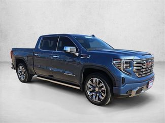 Used 2024 GMC Sierra 1500 Denali video 3