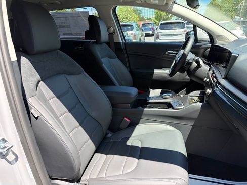 New 2026 Kia Sportage SX Prestige AWD/4WD image 11