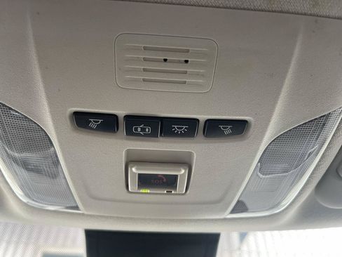 Used 2021 Toyota Corolla LE FWD image 44