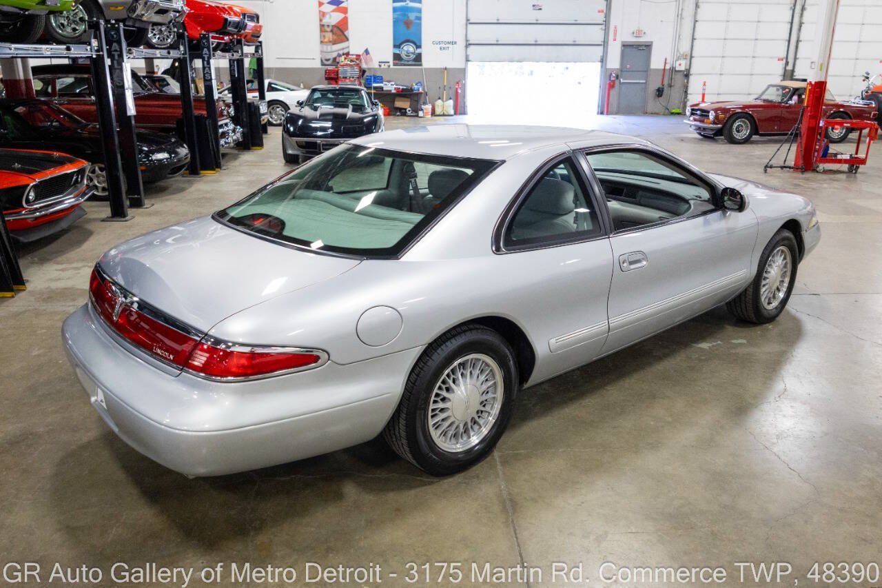 Used 1998 Lincoln Mark VIII RWD image 7