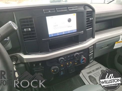 Used 2024 Ford F550 2WD Crew Cab Super Duty image 14