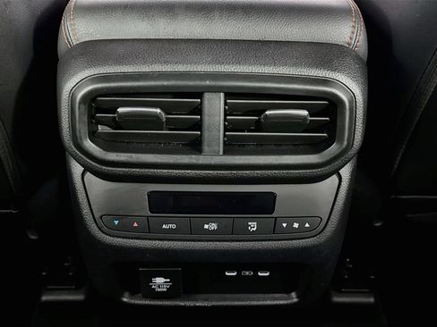 Certified 2025 Honda Pilot TrailSport image 25