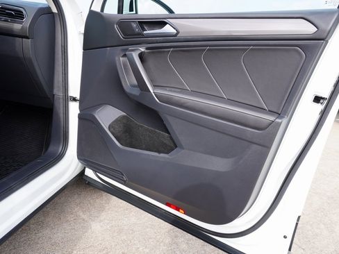 Used 2024 Volkswagen Tiguan Wolfsburg Edition image 23