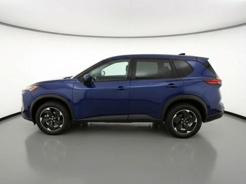 Used 2025 Nissan Rogue SV FWD image 5