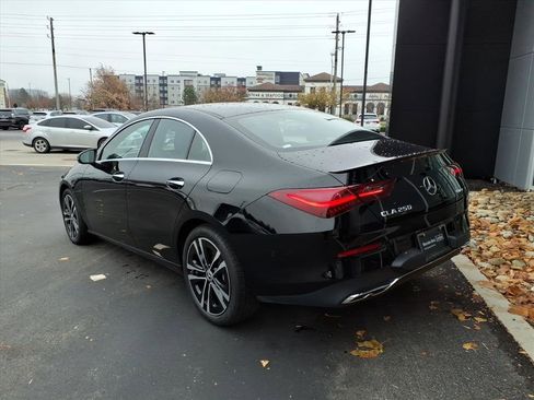 Certified 2025 Mercedes-Benz CLA 250 4MATIC image 4