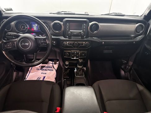 Used 2019 Jeep Wrangler Unlimited Sport S AWD/4WD image 27