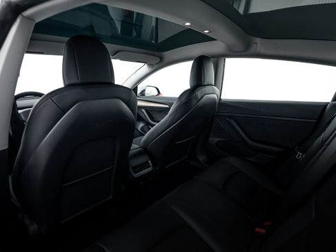 Used 2021 Tesla Model 3 Long Range image 20