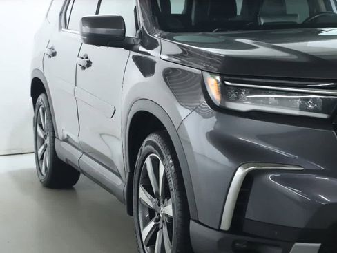 Used 2024 Honda Pilot Elite image 8