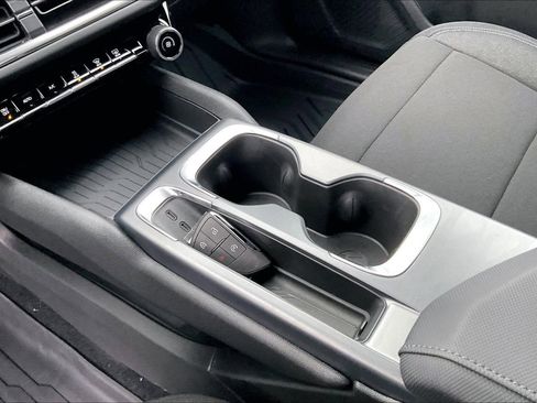 New 2026 Chevrolet Equinox EV LT w/ Comfort Package image 8