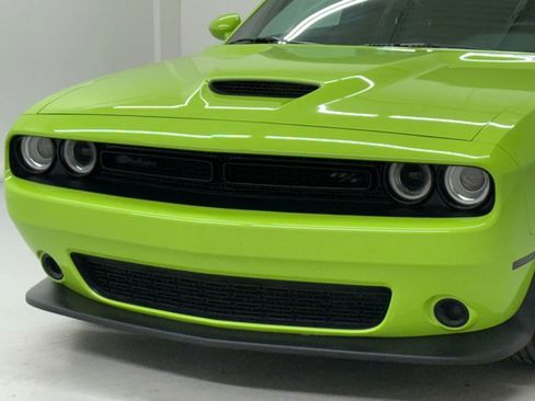 Used 2023 Dodge Challenger R/T w/ Blacktop Package image 8