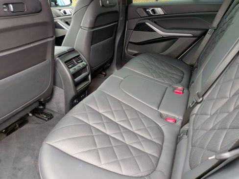 Used 2024 BMW X5 xDrive40i w/ M Sport Package image 38