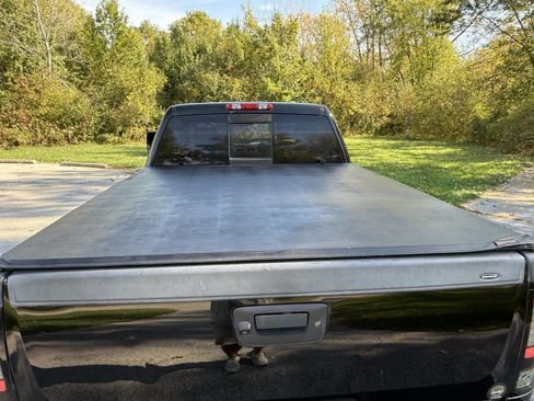 Used 2011 GMC Sierra 2500 Denali w/ Suspension Package, Off-Road image 5