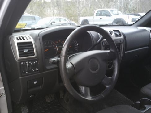 Used 2010 Chevrolet Colorado LT image 13