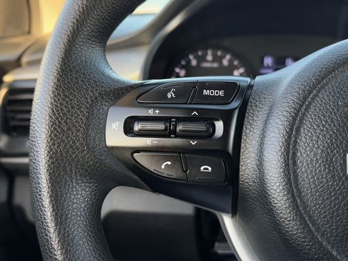 Used 2023 Kia Rio LX image 16