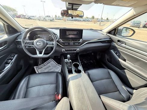 Certified 2024 Nissan Altima 2.5 SR w/ SR Premium Package FWD image 16