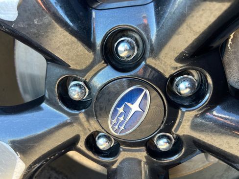 Used 2019 Subaru Crosstrek 2.0i Premium AWD/4WD image 31