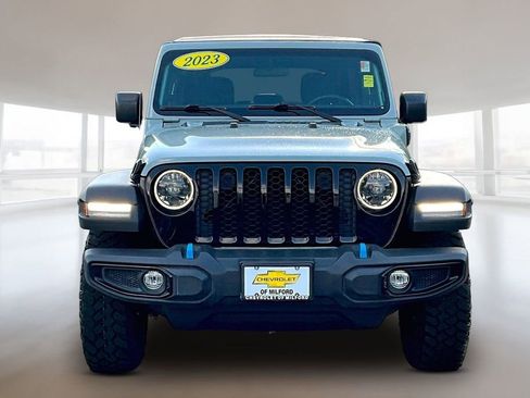 Used 2023 Jeep Wrangler Unlimited w/ Cold Weather Group AWD/4WD image 2