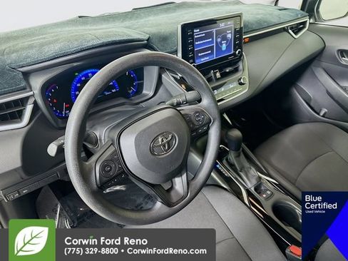 Used 2021 Toyota Corolla LE FWD image 12