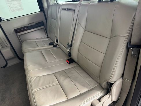 Used 2009 Ford F250 Lariat image 30