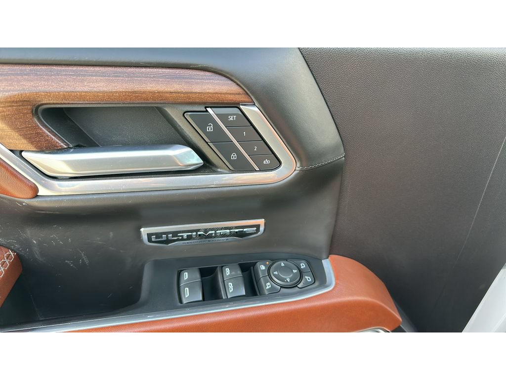 Used 2022 GMC Sierra 1500 Denali Ultimate AWD/4WD image 12