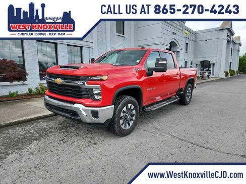 Used 2024 Chevrolet Silverado 2500 LT AWD/4WD image 1