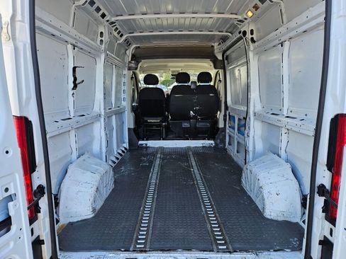 Used 2019 RAM ProMaster 1500 image 9