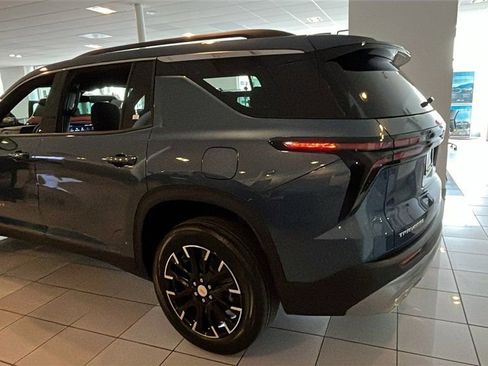 New 2026 Chevrolet Traverse LT w/ Sun and Wheel Package image 6