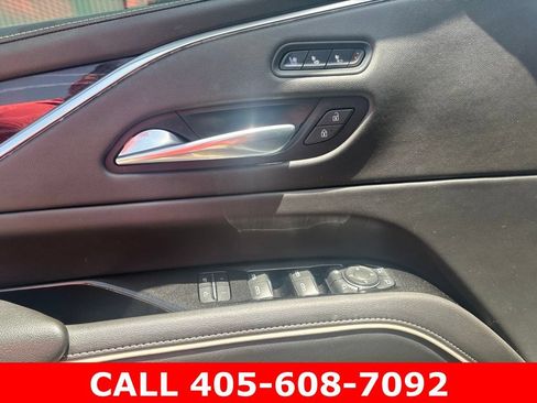 Used 2021 Cadillac Escalade ESV Sport AWD/4WD image 9