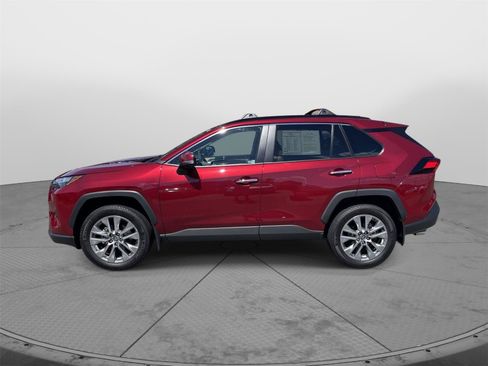 Used 2025 Toyota RAV4 Limited w/ Advanced Technology Package AWD/4WD image 21