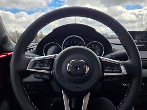 New 2026 MAZDA MX-5 Miata Club w/ Weather Package image 24