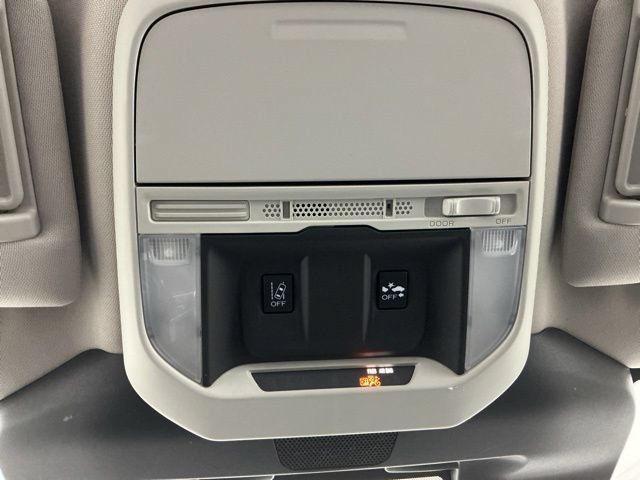 Used 2022 Subaru Forester AWD/4WD image 21