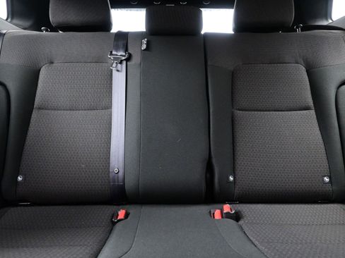 Used 2025 Nissan Kicks S image 15