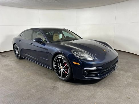 Certified 2023 Porsche Panamera 4S Executive AWD/4WD image 9