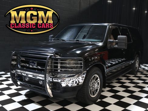 Used 2001 Ford Excursion Limited RWD image 1