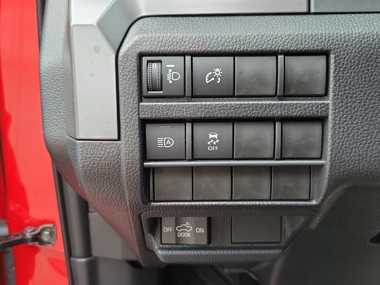 Used 2026 Toyota Tacoma SR5 RWD image 30
