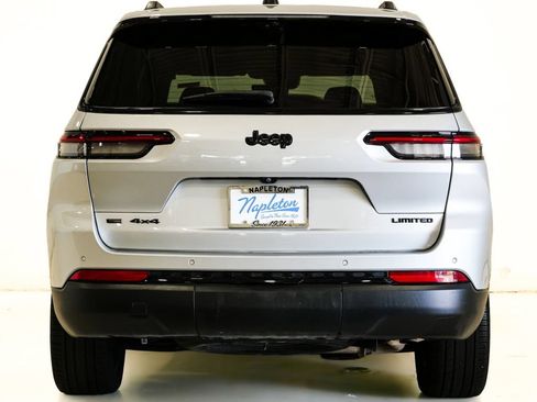 Used 2023 Jeep Grand Cherokee L Limited w/ Luxury Tech Group II AWD/4WD image 8