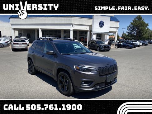 Used 2019 Jeep Cherokee Latitude Plus AWD/4WD image 1