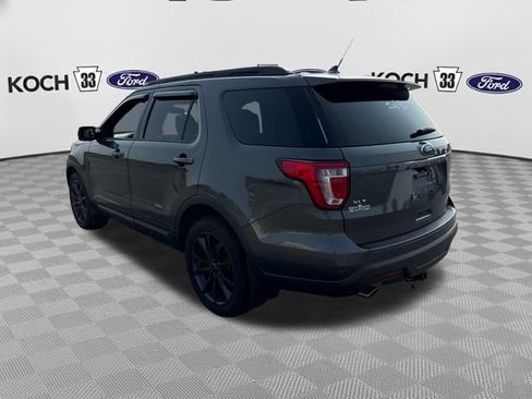 Used 2019 Ford Explorer XLT w/ Equipment Group 202A AWD/4WD image 6