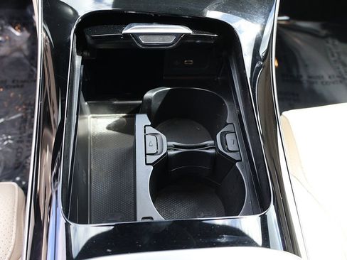 Used 2023 Mercedes-Benz C 300 Sedan w/ Exclusive Trim Package image 56