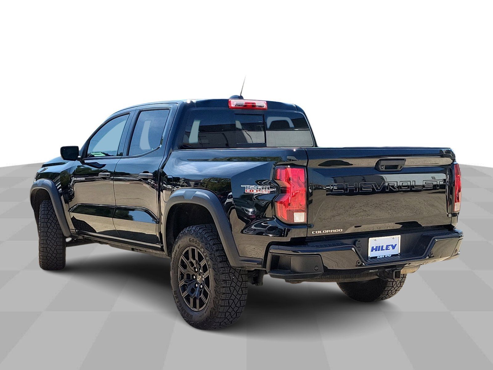 Used 2025 Chevrolet Colorado Trail Boss AWD/4WD image 6