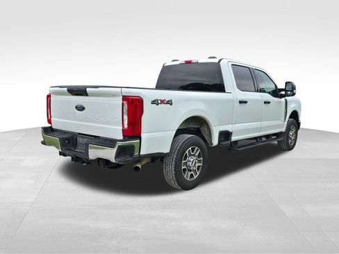 Certified 2025 Ford F250 XLT AWD/4WD image 14