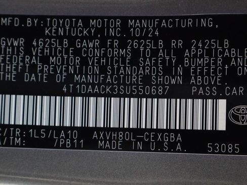 Used 2025 Toyota Camry XLE FWD image 48