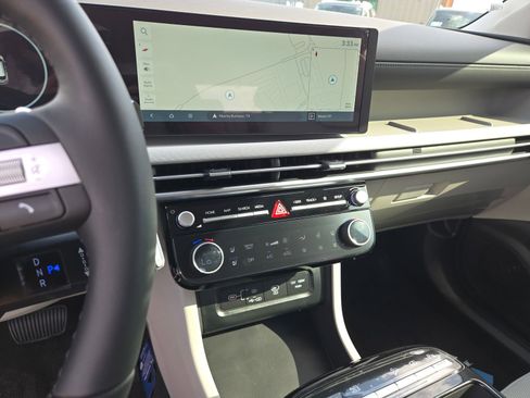 New 2026 Hyundai Tucson Limited image 11