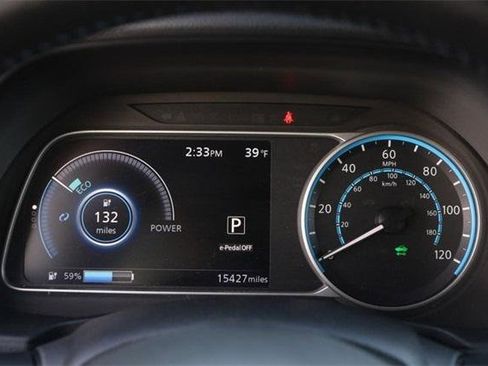 Used 2024 Nissan Leaf SV Plus image 13