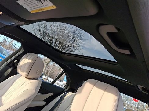 Used 2020 Mercedes-Benz E 350 4MATIC Sedan image 14